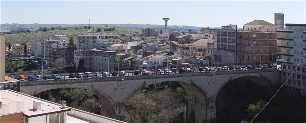 Ragusa Inn Bagian luar foto